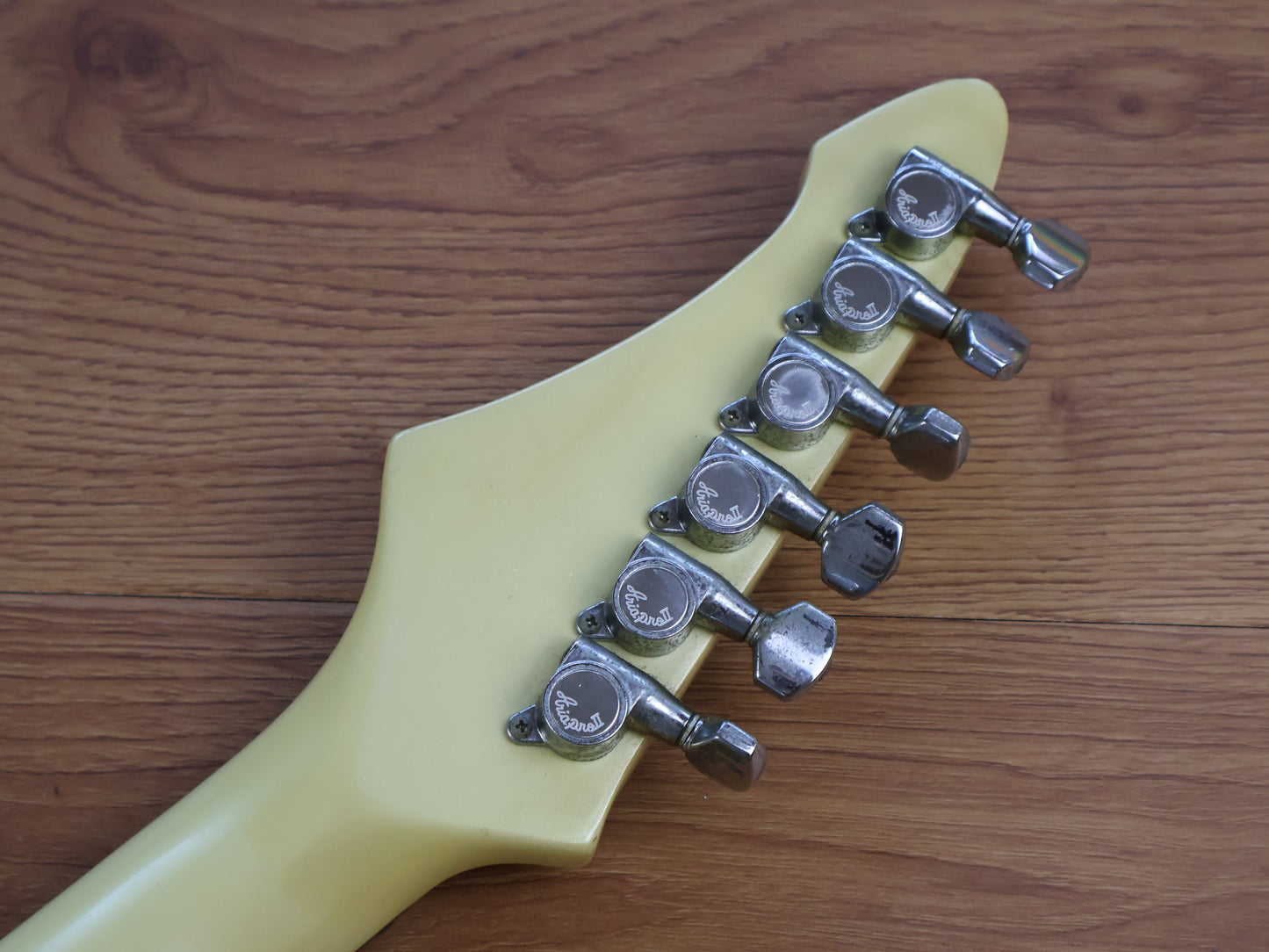 1984 Aria Pro II RS Inazuma HH Superstrat (Aged White)