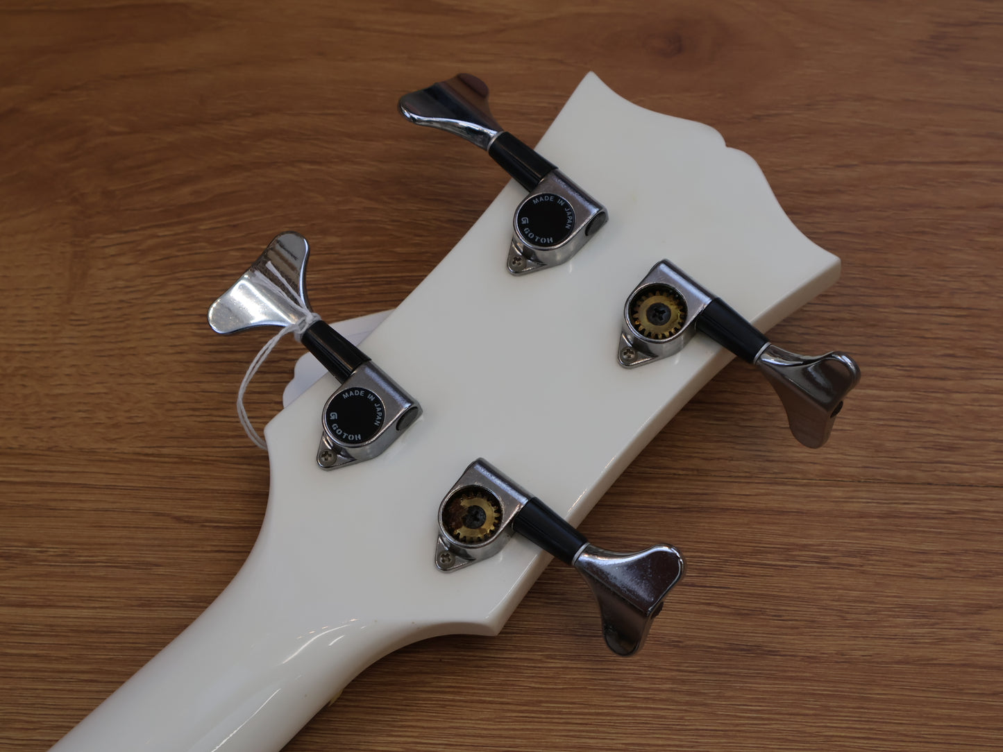 1987 Greco Japan TVB-45 Double Cutaway Medium Scale Bass (White)