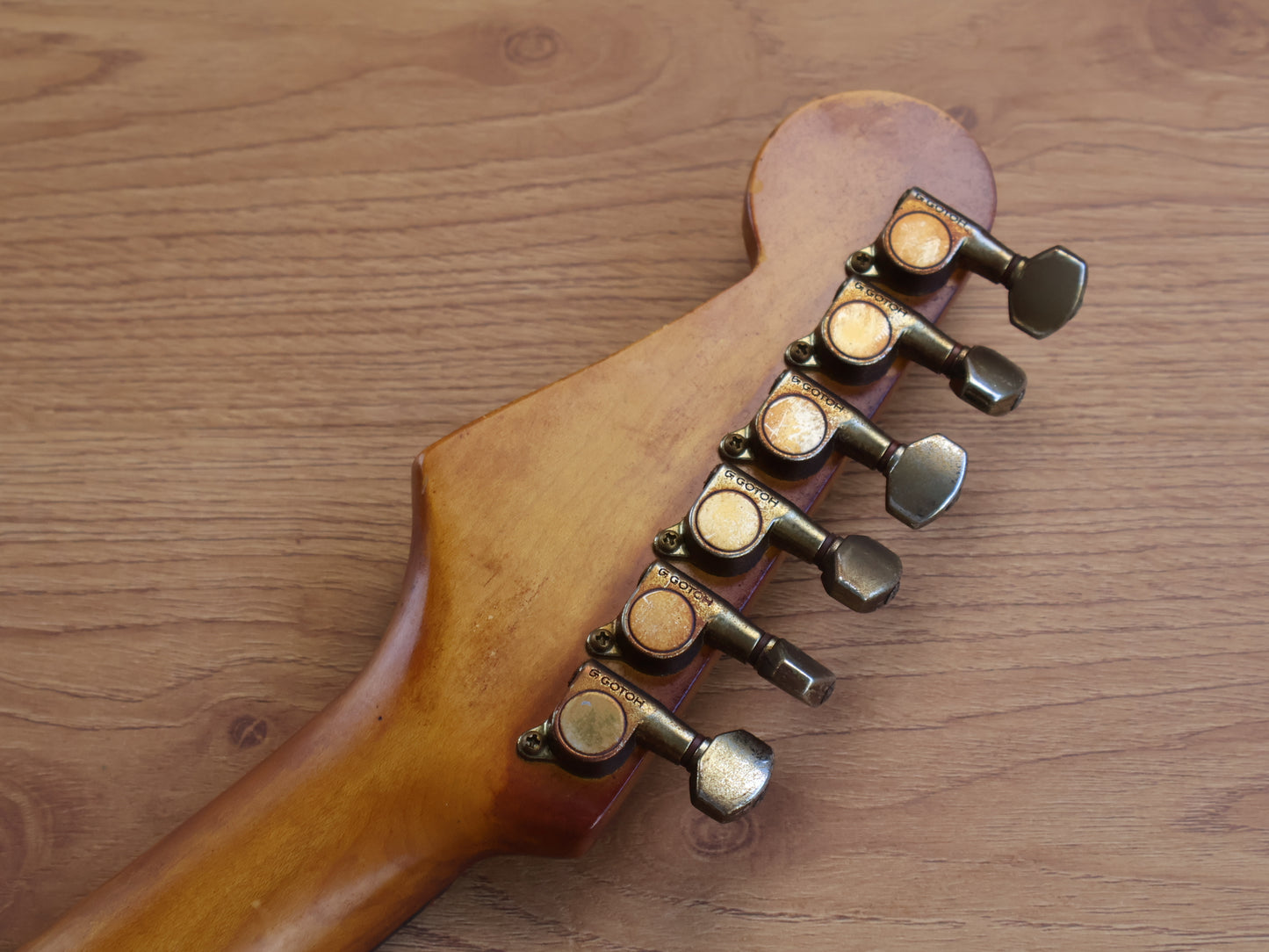 1986 Fender Japan Stratocaster Standard (Vintage White)