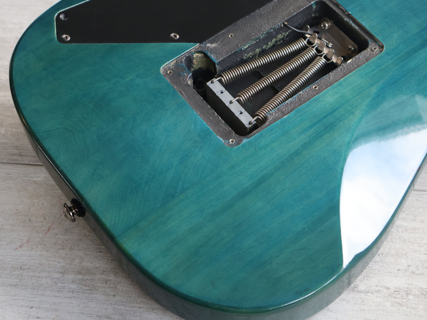 2013 LTD (by ESP) MH-100QM HH Superstrat (Quilt Green)