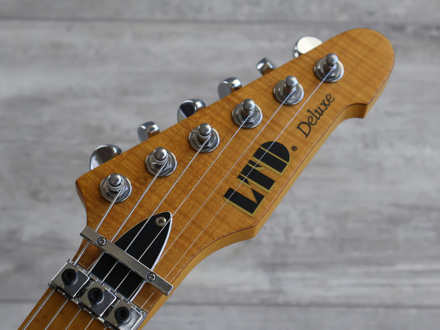 2015 ESP LTD Deluxe M-1000SE HH Superstrat (Natural Stain)