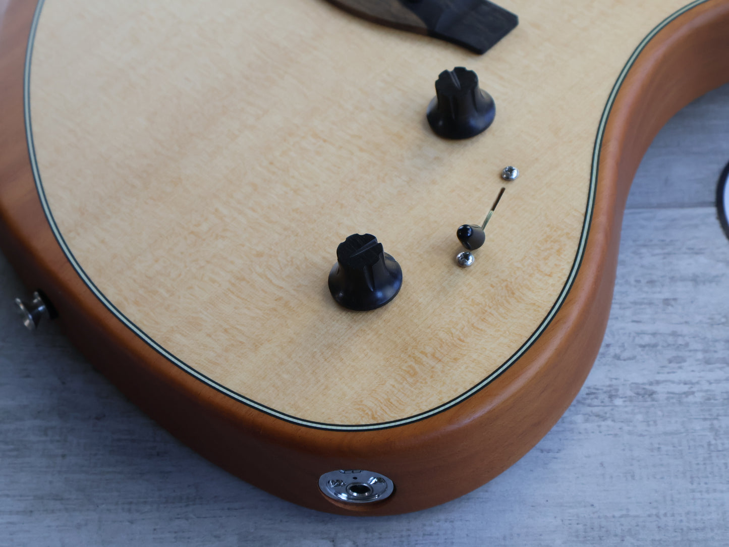 2021 Fender American Acoustasonic Jazzmaster (Natural, Ebony Fingerboard)