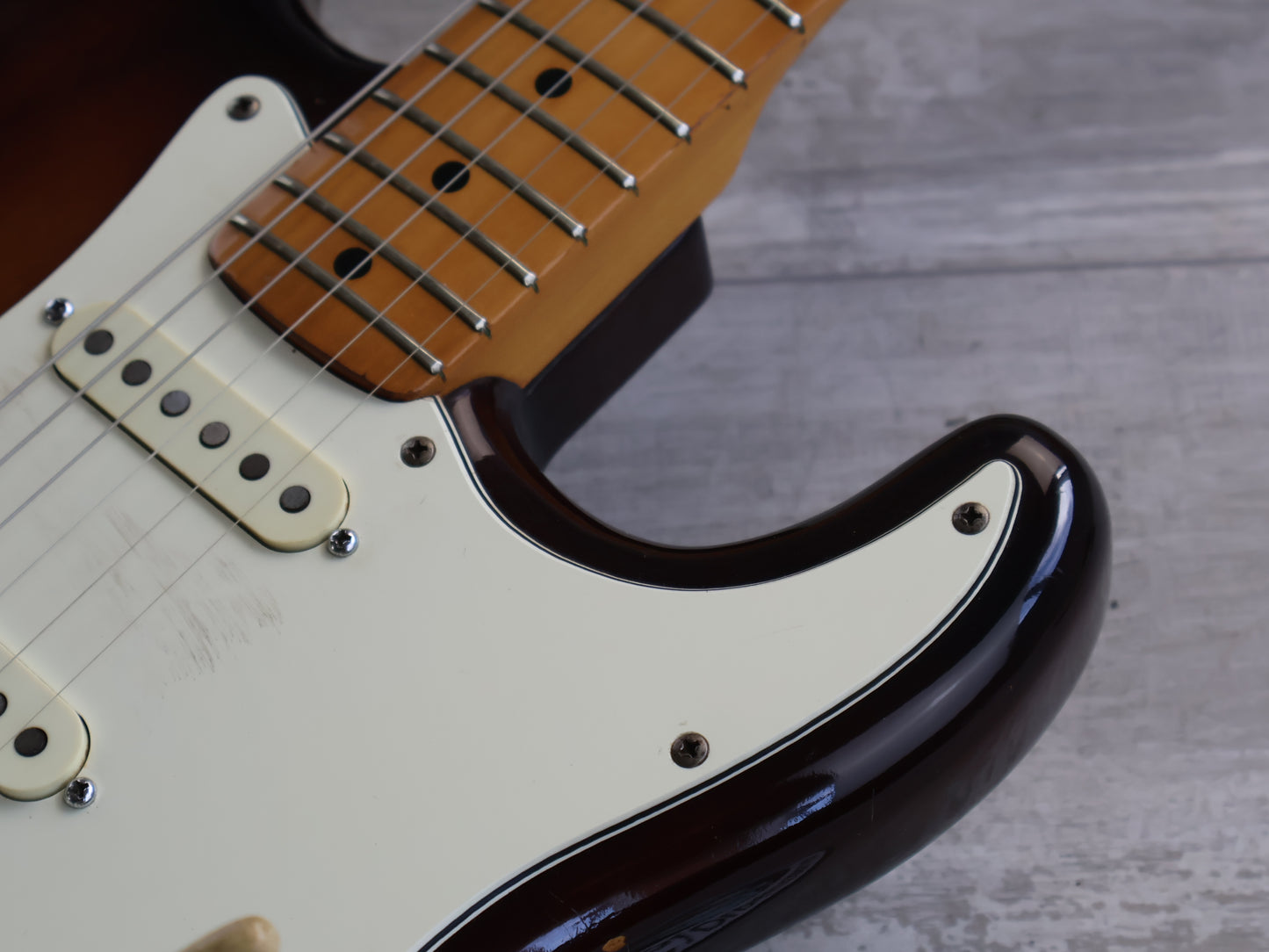 1979 Fernandes Japan FST-70 Vintage Stratocaster (Violin Sunburst)