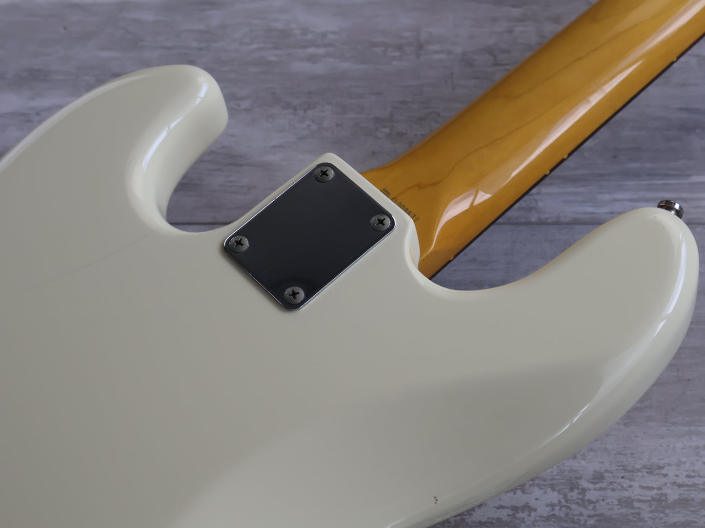 2002 Fender Japan JB62-58 '62 Reissue Jazz Bass (Vintage White)
