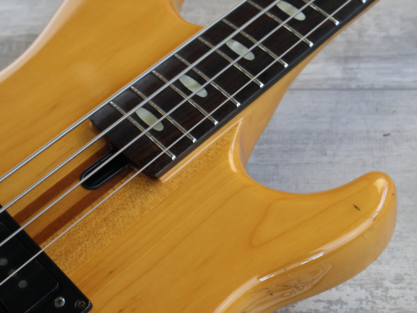1978 Yamaha Japan BB1200 "Broadbass 1200" Neckthrough Bass (Natural)