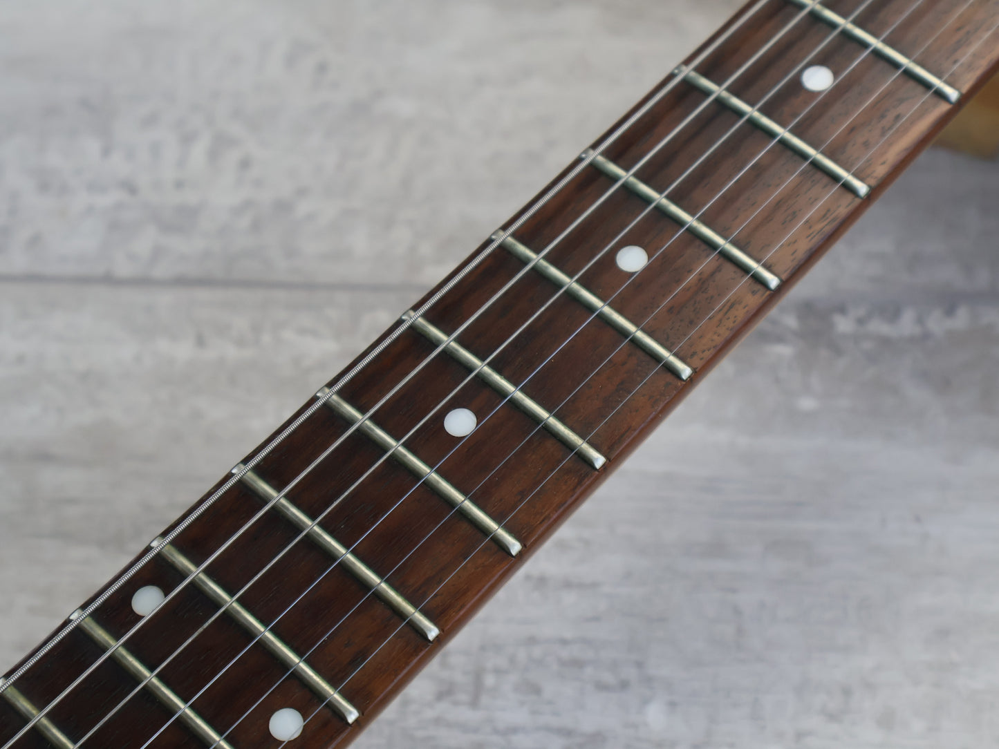 2009 Epiphone '58 1958 Reissue Korina Explorer (Aged Natural)