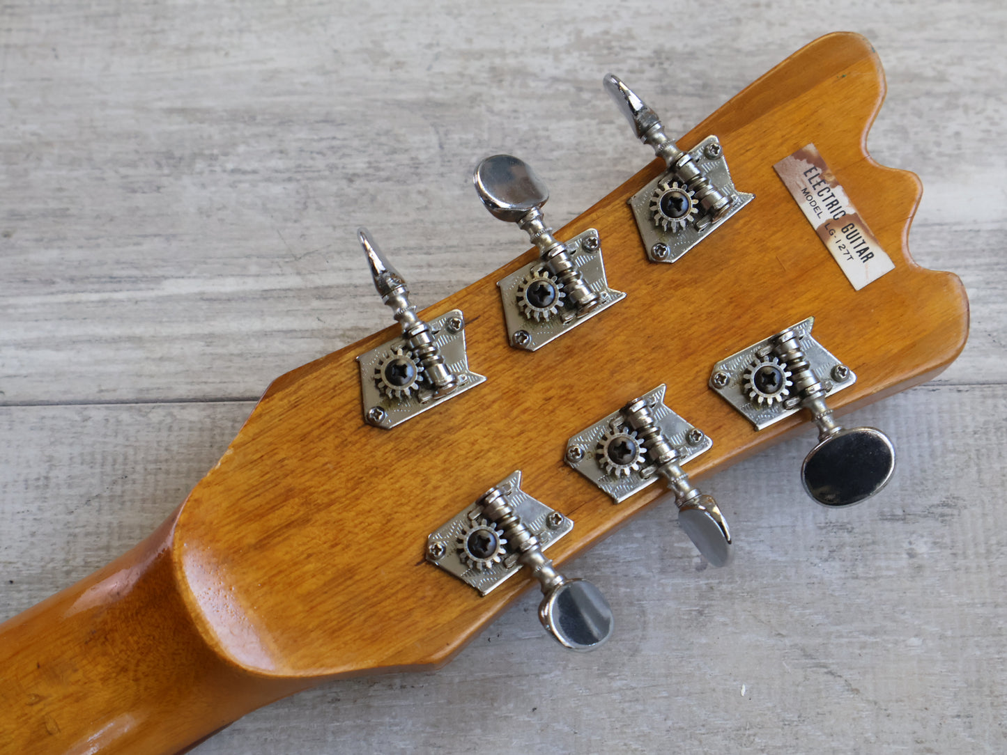 1960's Guyatone Japan LG-127T Offset Electric Guitar (Sunburst)