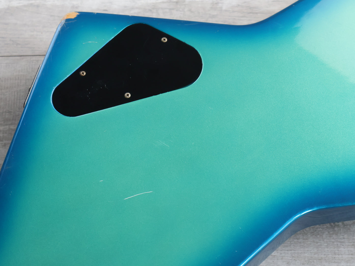 1984 Aria Pro II ZZB-Custom Explorer Bass (Metallic Blue Sunburst)
