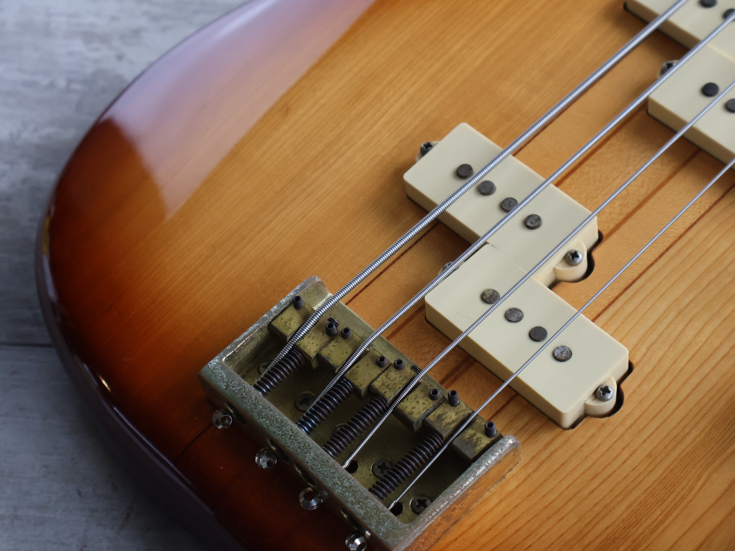 1980 Fernandes Japan FPM-80 Neckthrough Precision Bass (Cherry Sunburst)