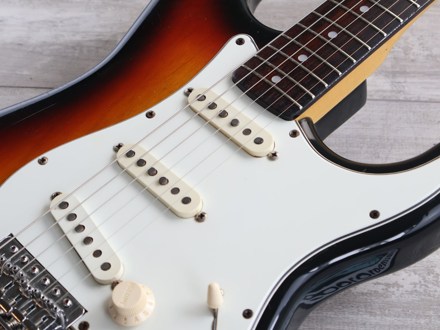 1981 Fresher Japan FS-380 Stratocaster w/Fender USA Pickups (Sunburst)