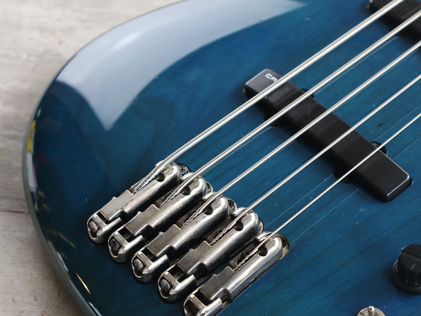 2015 Ibanez Japan SR2505M Prestige SDGR 5-String Bass (Blue Zircon)