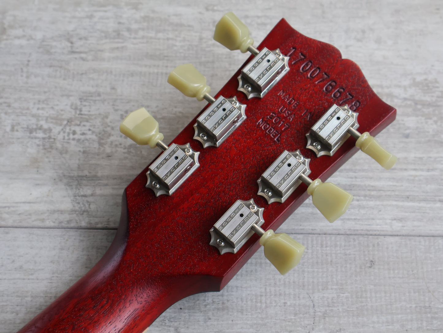 2017 Gibson USA 24 Fret SG Special T (Satin Cherry)