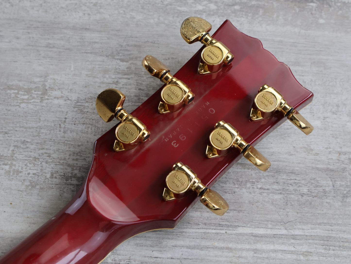 1981 Yamaha Japan SG-1000 Double Cutaway (Cherry Sunburst)