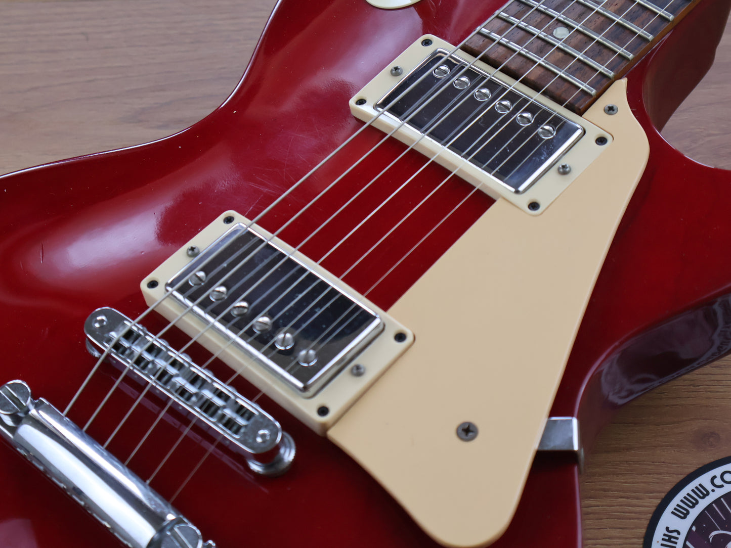 1998 Gibson USA "Japanese Market" Les Paul (Ruby Red)