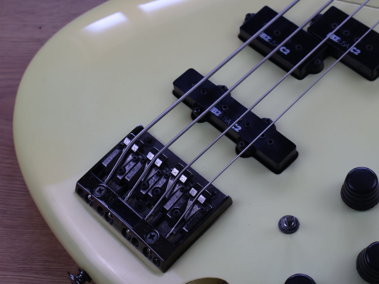 1990 Ibanez Japan SR1000E SDGR Bass (Pearl White)