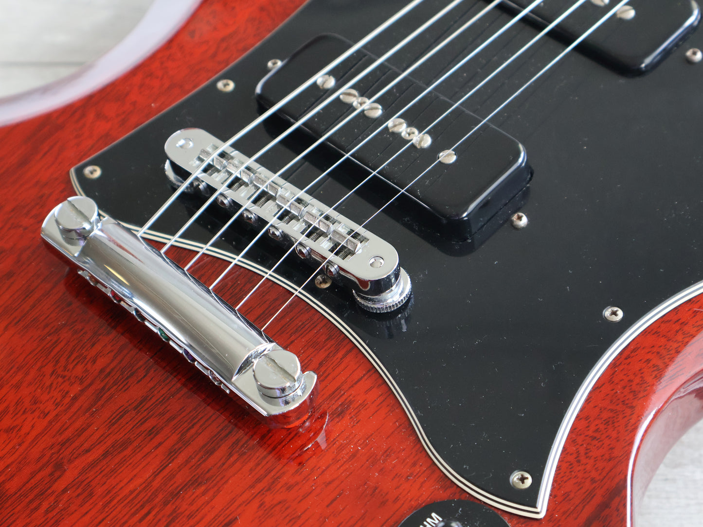 2005 Gibson USA SG Classic w/P90's (Heritage Cherry)