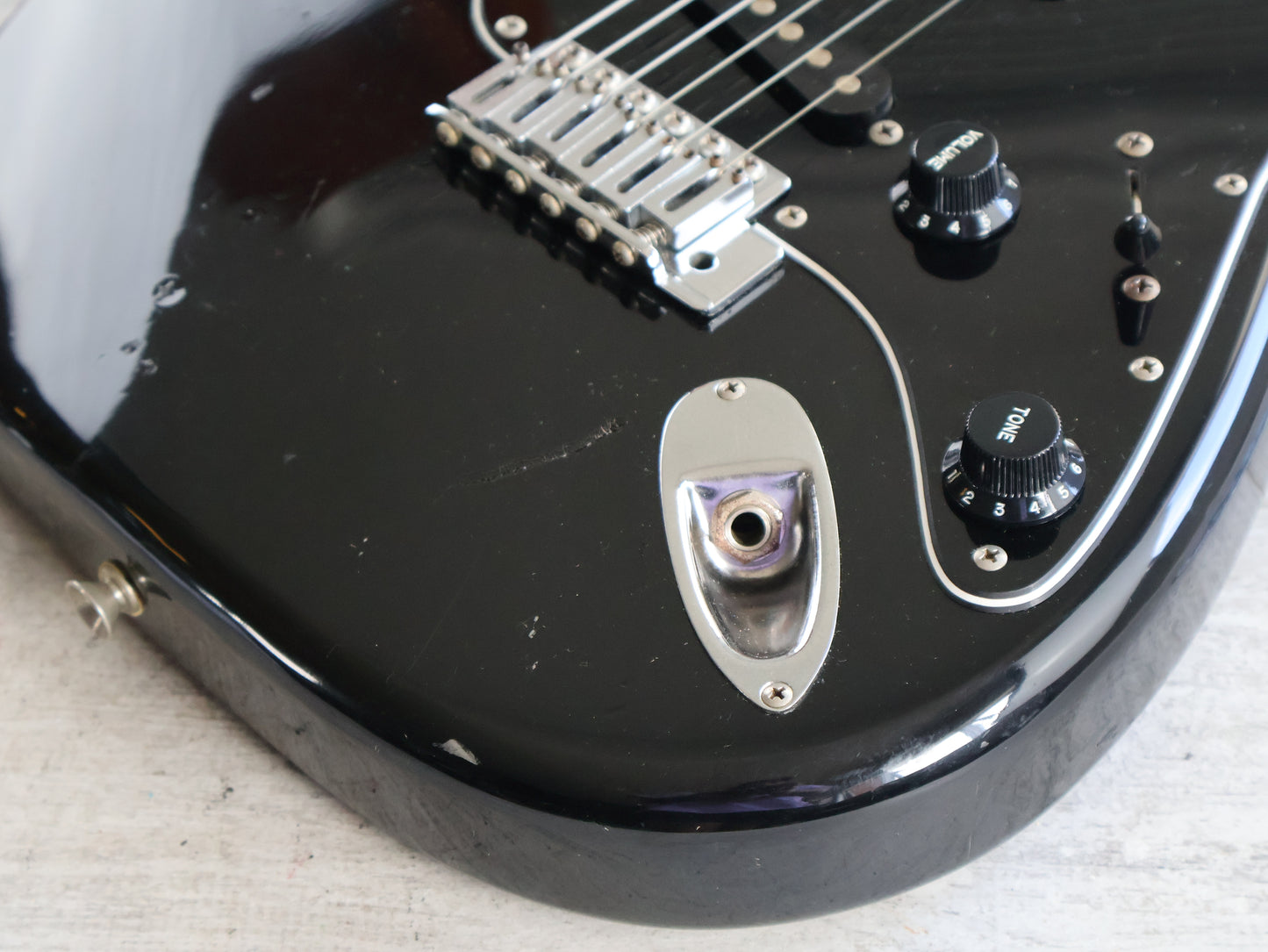 1987 Fender Japan STM55 Pro Feel "Medium Scale" Stratocaster (Black)