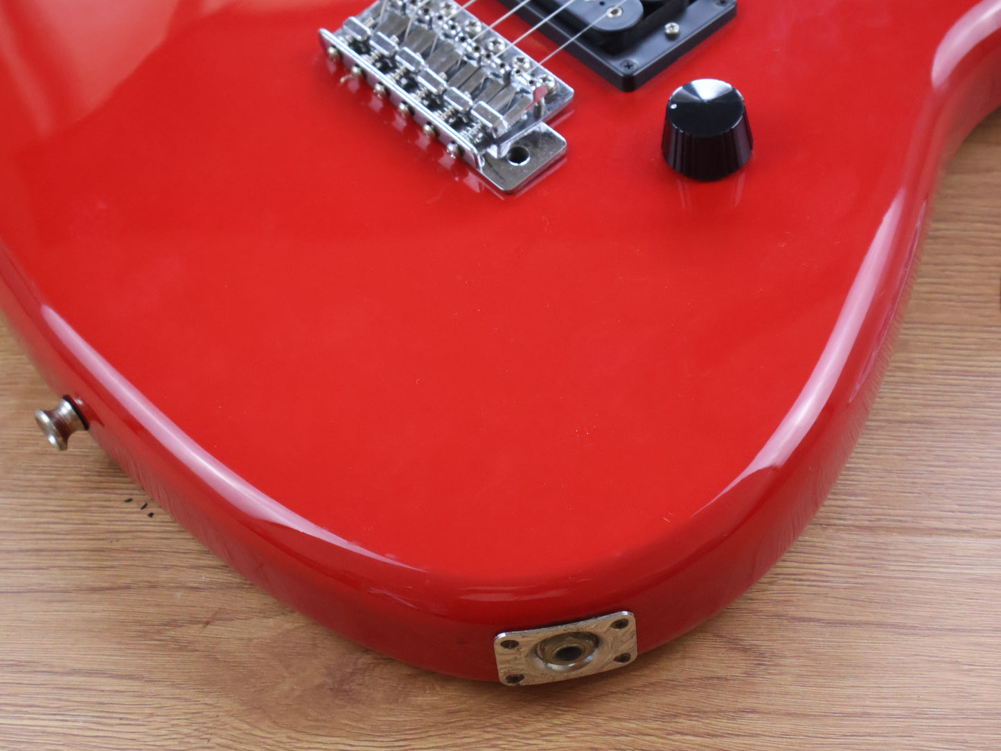 1982 Aria Pro II Japan RS INAZUMA-V (Cardinal Red)