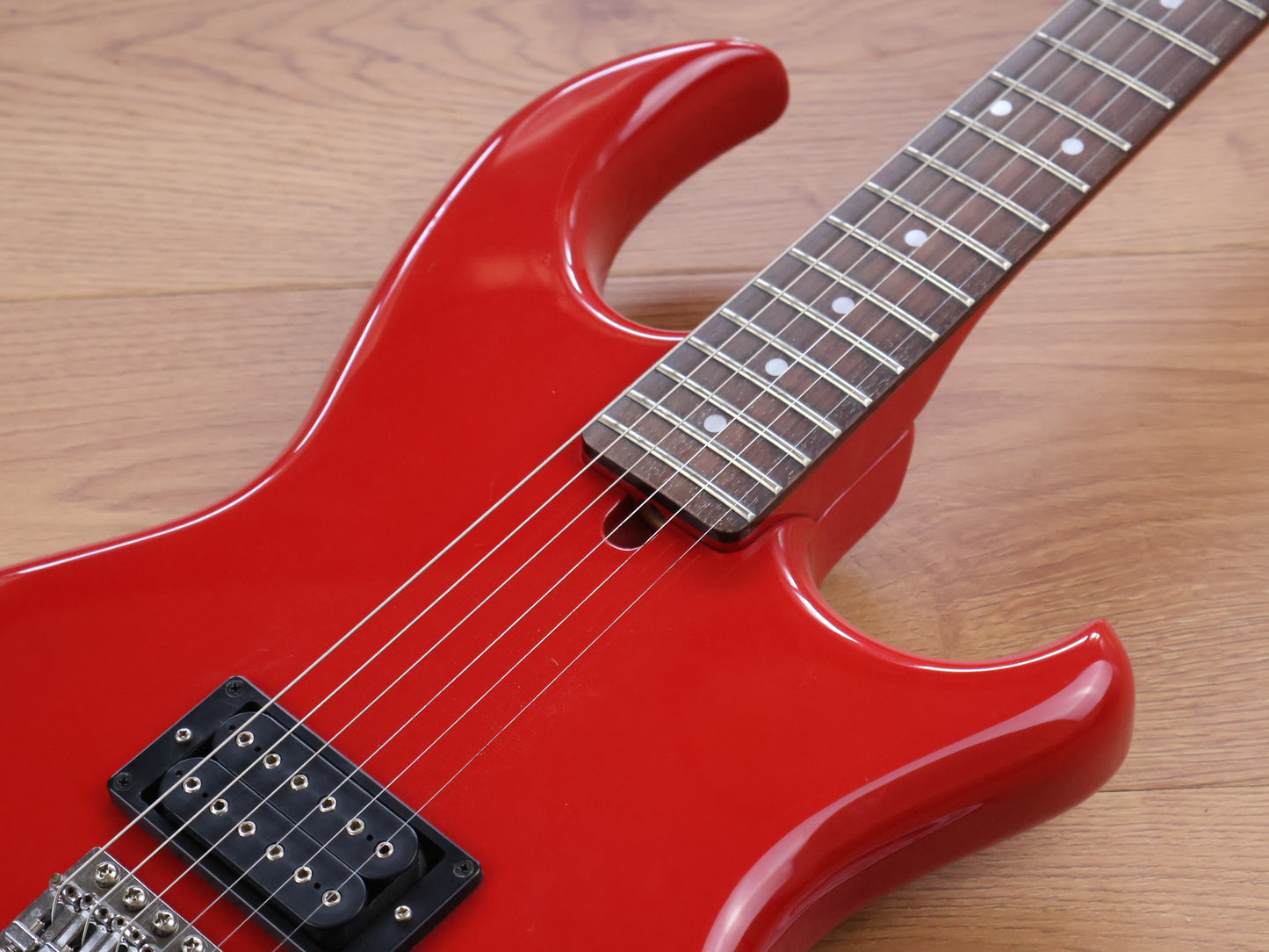 1982 Aria Pro II Japan RS INAZUMA-V (Cardinal Red)