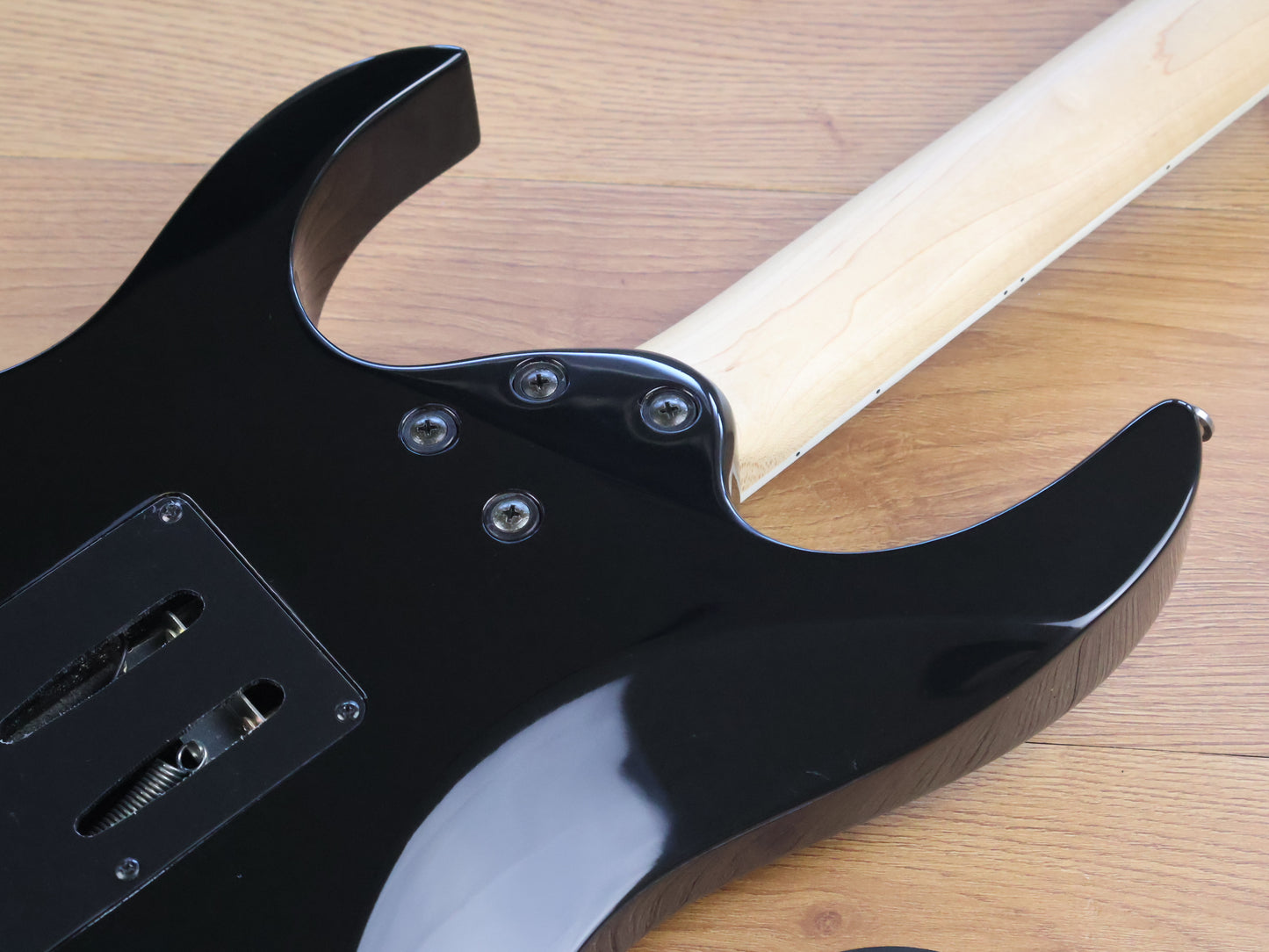 2009 Ibanez GRG150DX HSH Superstrat (Black)