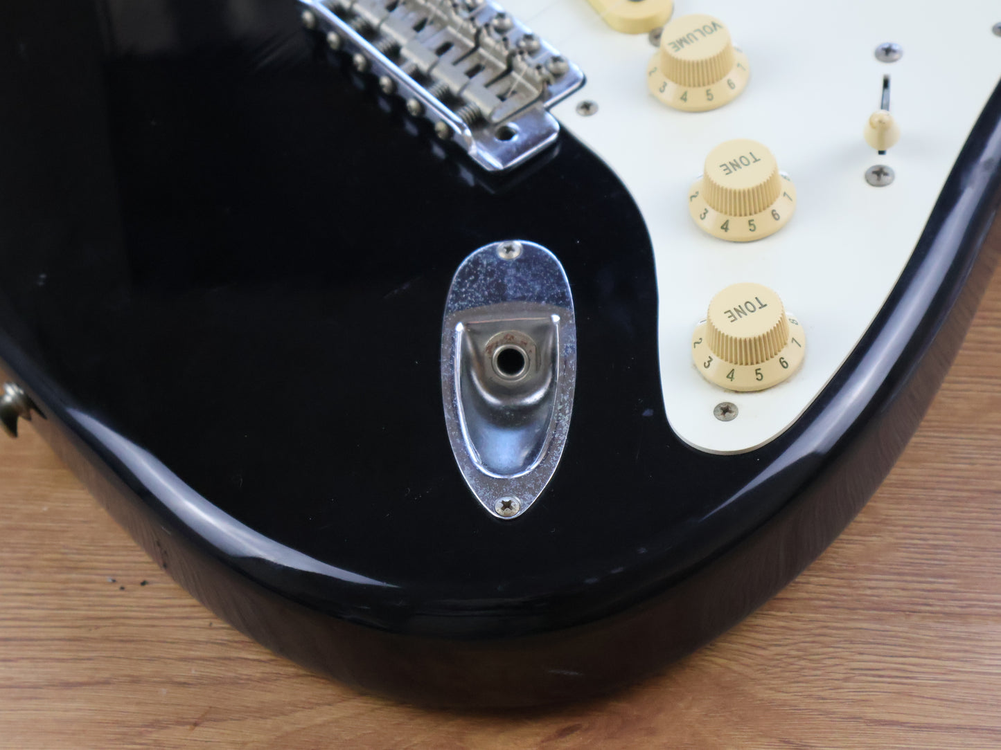1988 Fender Japan ST54 '54 Reissue Vintage Stratocaster (Black)