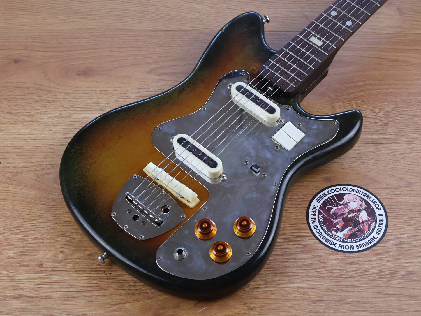 1960's Guyatone Japan LG-65T Electric Guitar (Sunburst)