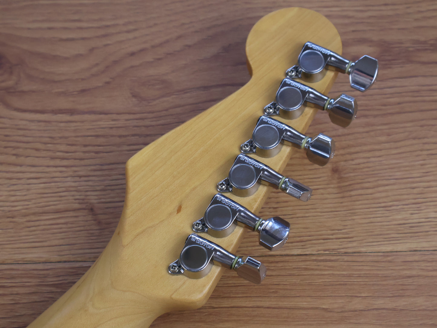 1993 Fender Japan ST-STD Stratocaster Standard (Sunburst)