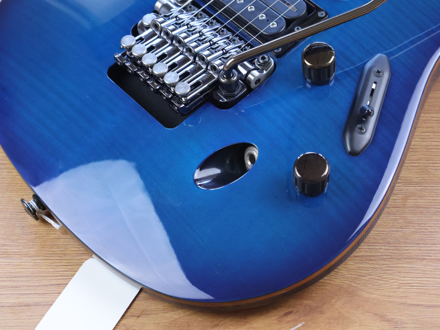 2010 Ibanez Prestige S5470F S-Series Saber HSH Superstrat (Sapphire Blue)