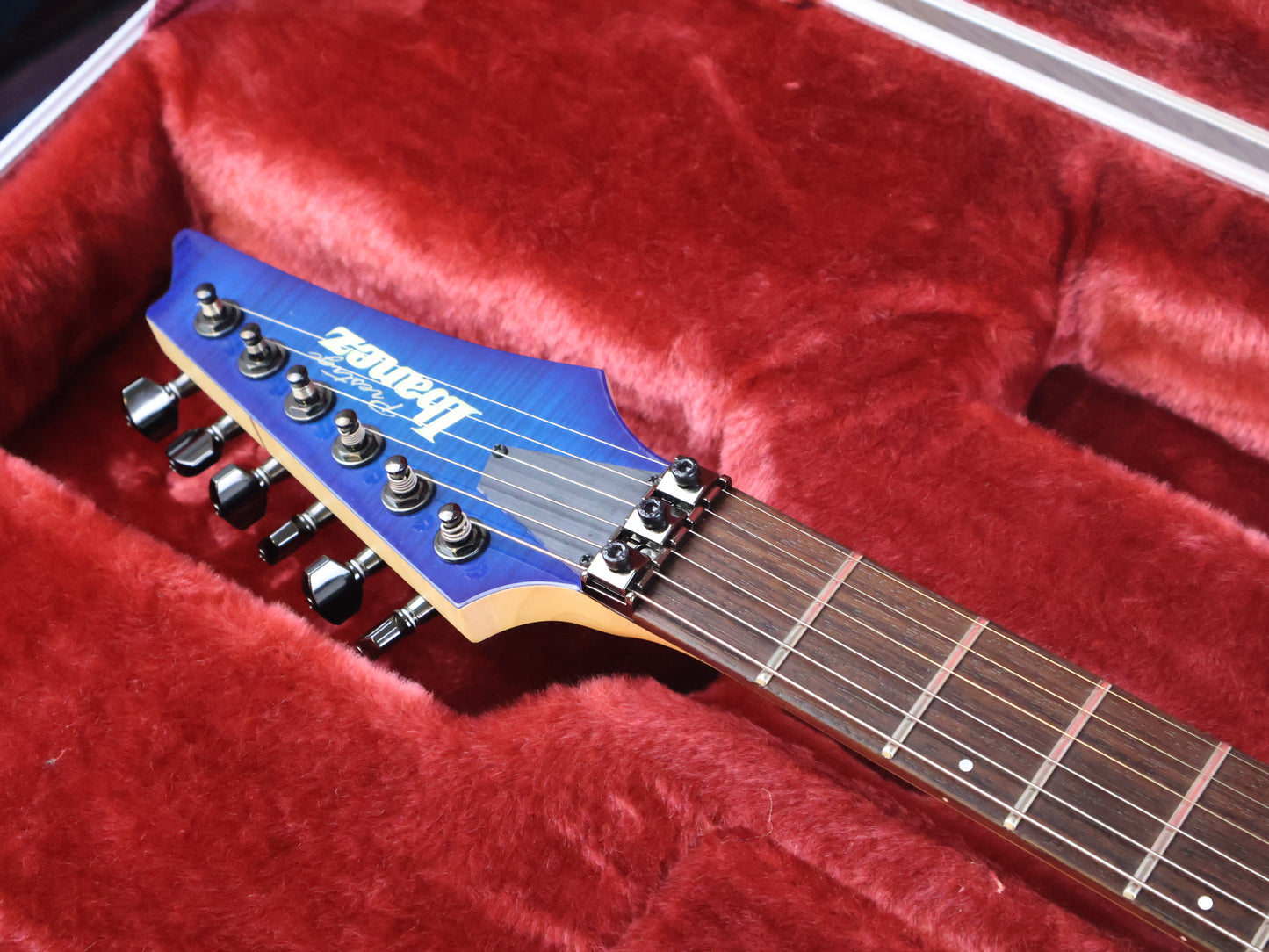2010 Ibanez Prestige S5470F S-Series Saber HSH Superstrat (Sapphire Blue)