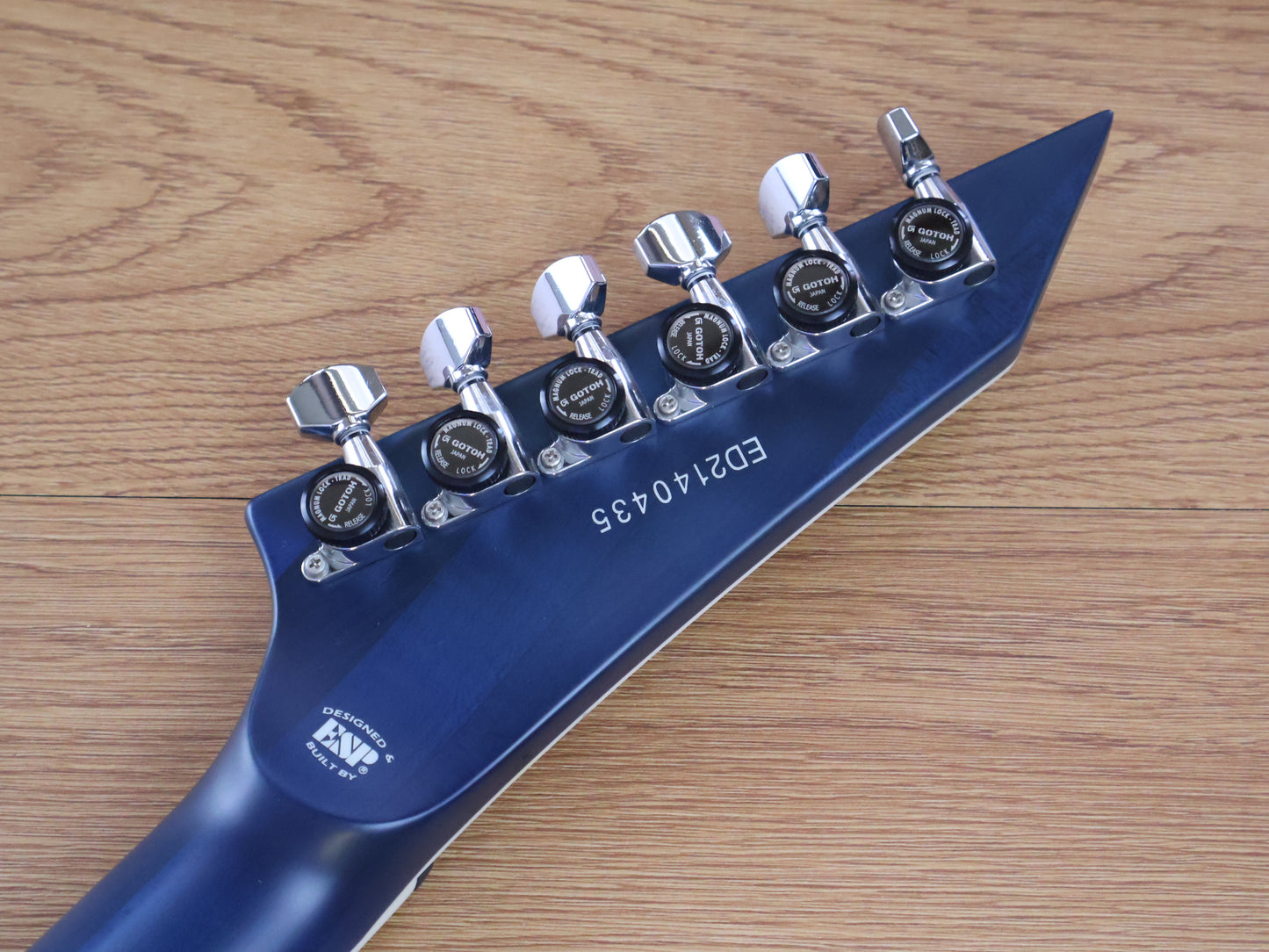 2021 Edwards E-HR-SNT/QM/BKP Horizon Neckthrough (Quilt Turquoise)