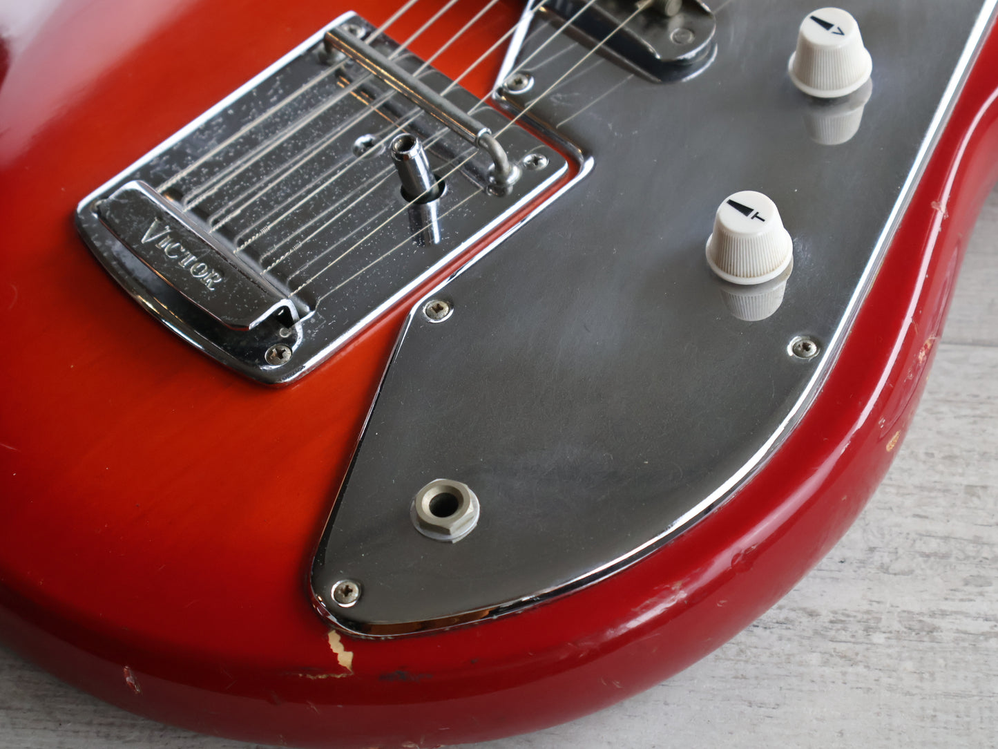 1960's Victor Japan SG-18 Bizarre Guitar (Red Burst)