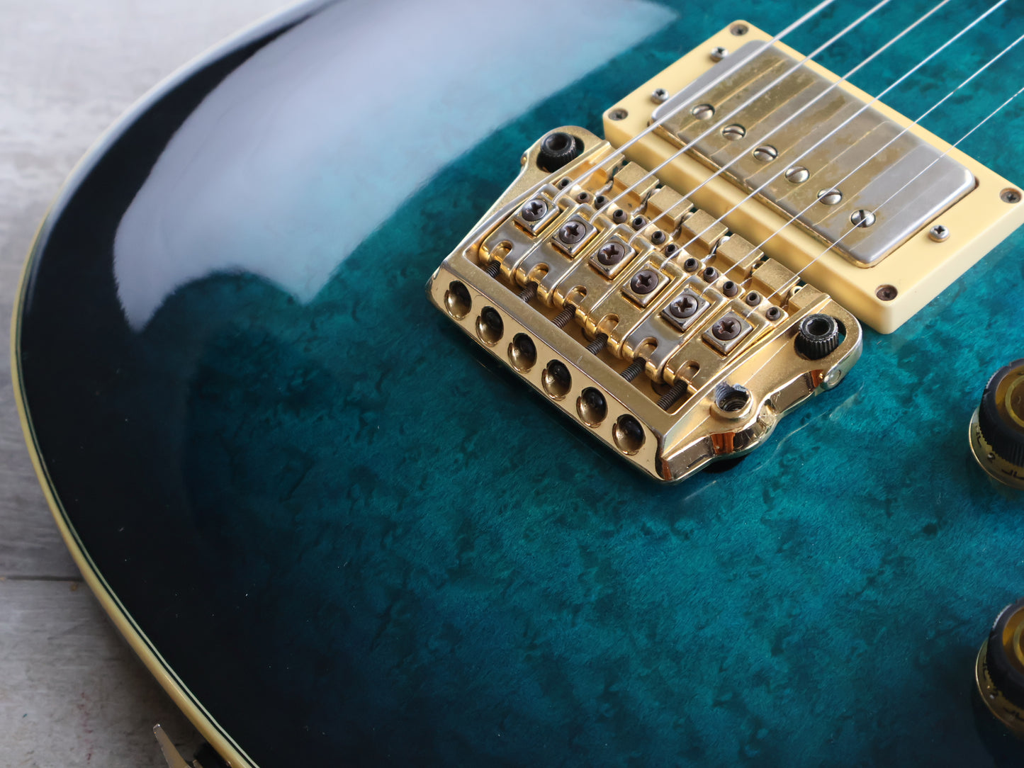1983 Ibanez Japan RS1010SL Roadstar II Steve Lukather Signature Guitar (Marine Sunburst)