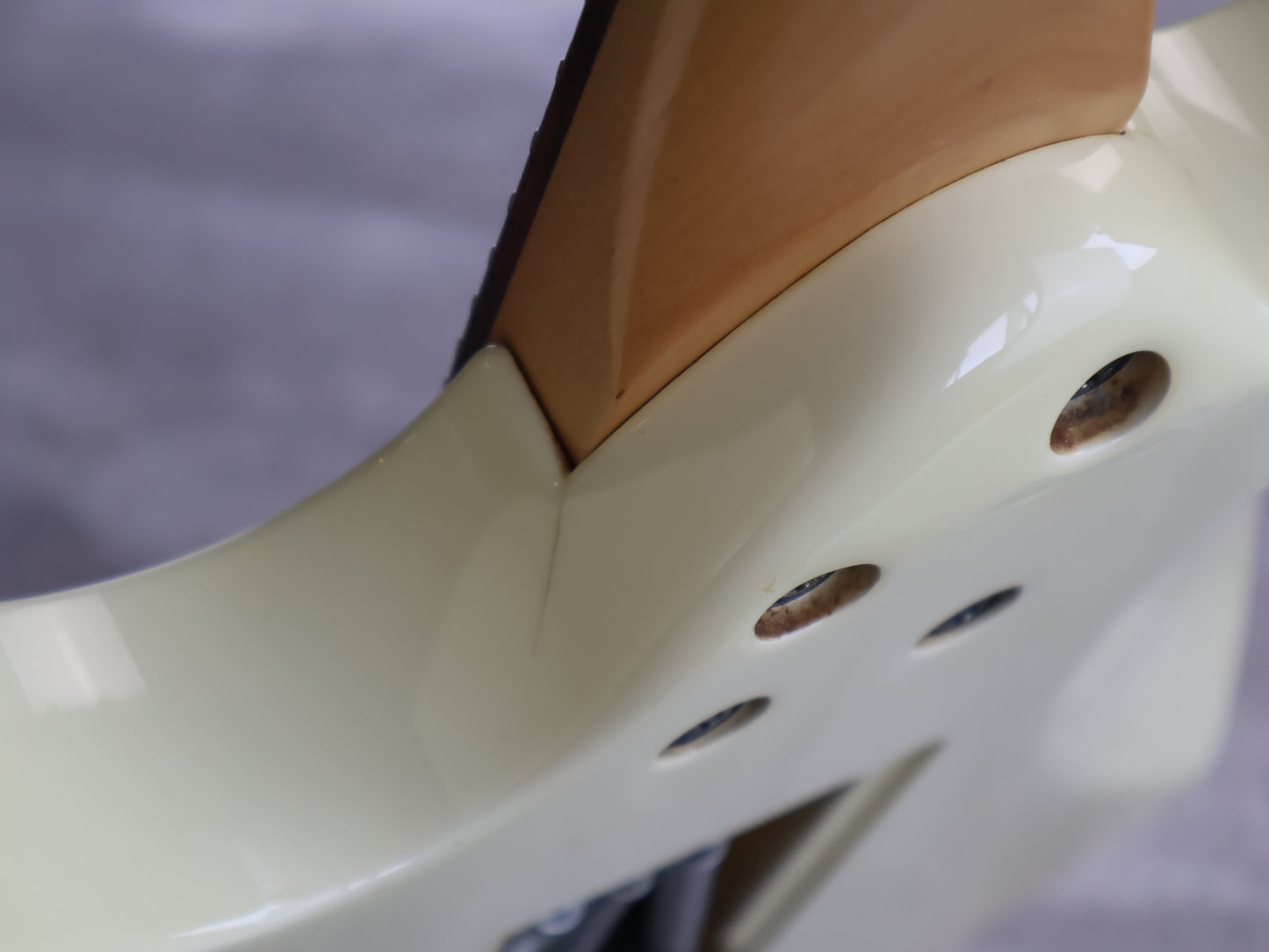 1997 Ibanez Japan PGM30 Paul Gilbert Signature Model (White)