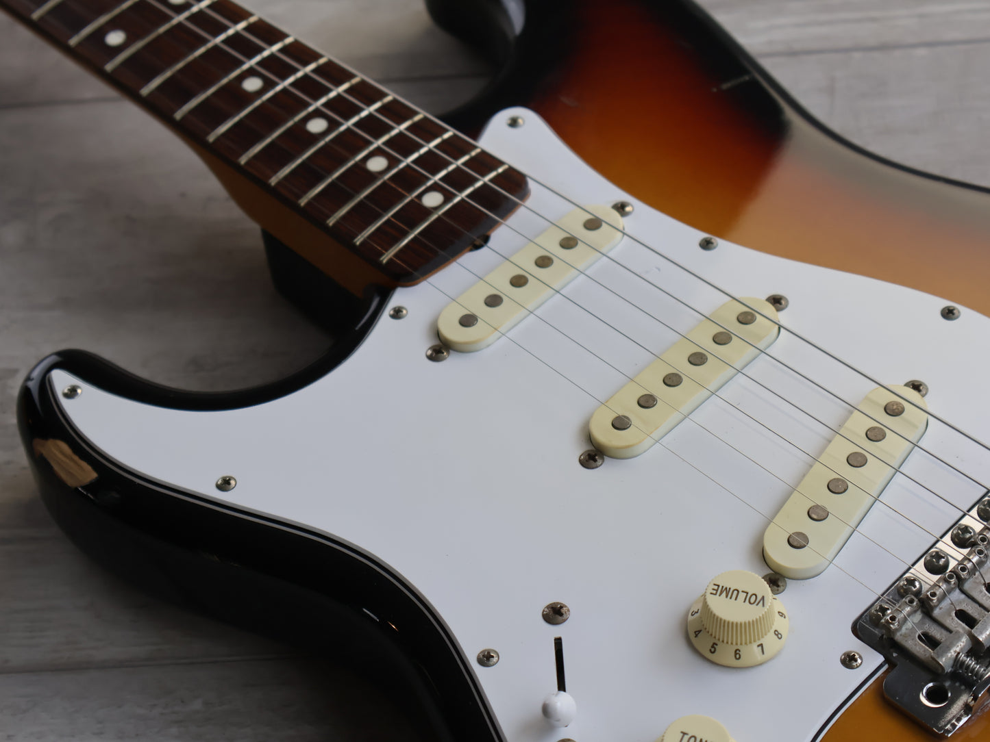 2006 Fender Japan ST62-72L '62 Reissue LH Left Handed Stratocaster (Sunburst)