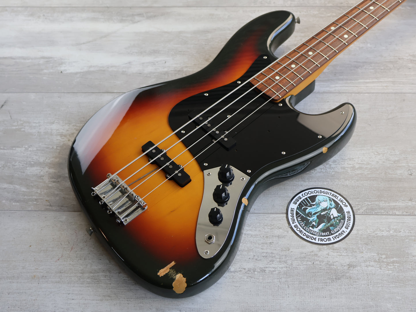 1994 Fender Japan PB62 '62 Reissue Precision Bass Neck w/Jazz Bass Body (Sunburst)
