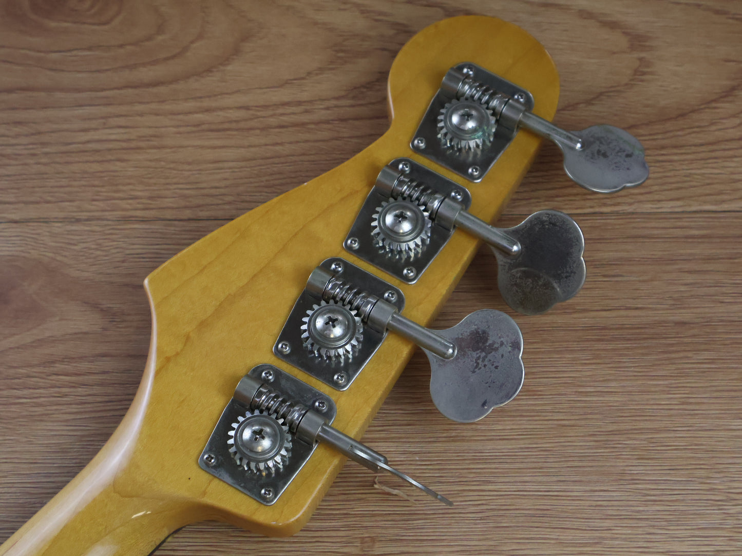 2010 Fender Japan JB62 '62 Reissue Jazz Bass (Vintage White)