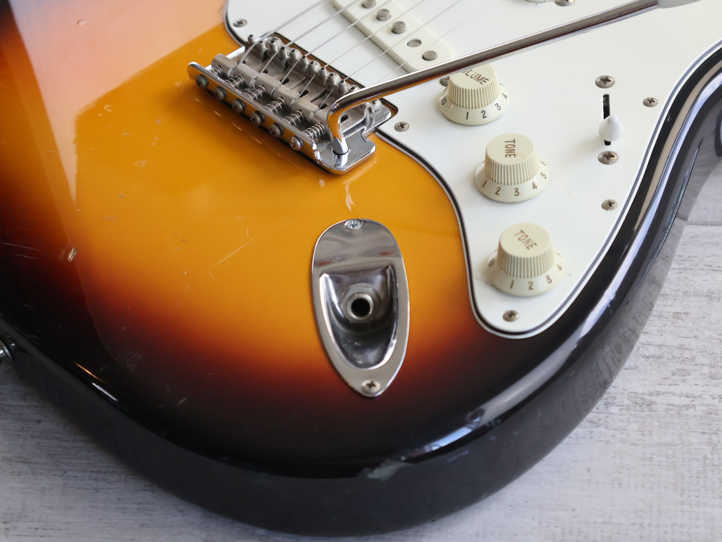 1993 Fender Japan ST-STD Stratocaster Standard (Sunburst)