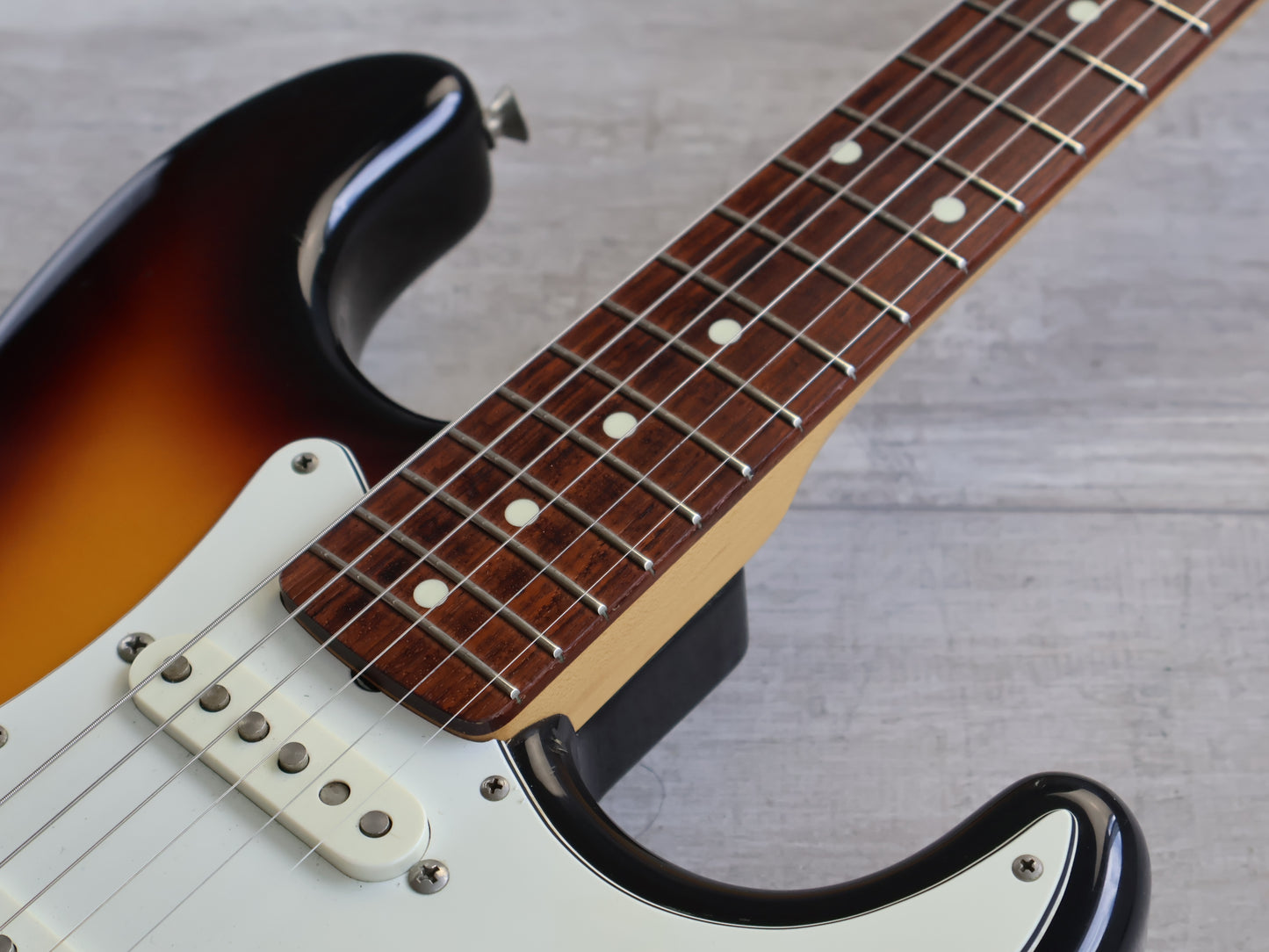1993 Fender Japan ST-STD Stratocaster Standard (Sunburst)