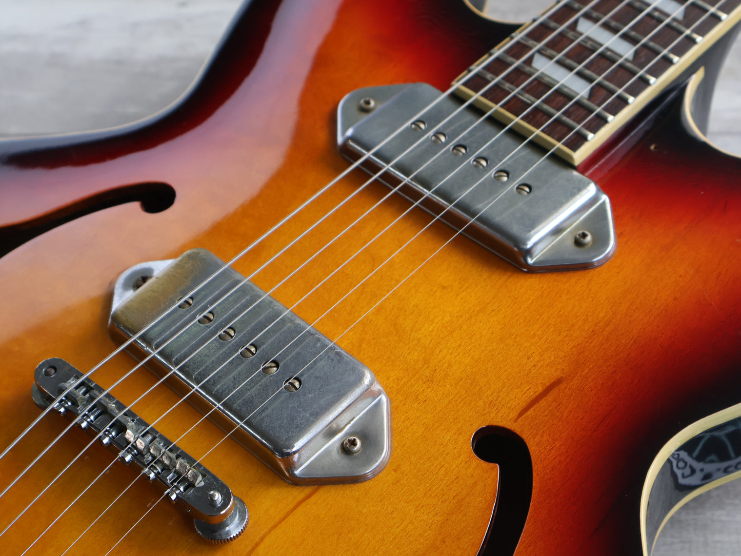 1995 Epiphone Casino Hollowbody Reissue - Paul McCartney (Three-Tone Sunburst)