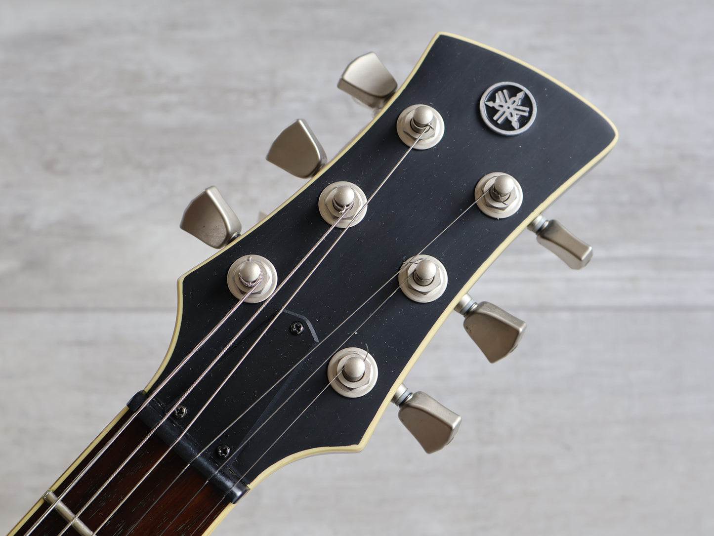 Yamaha RS502 Revstar Double Cutaway (Shop Black)