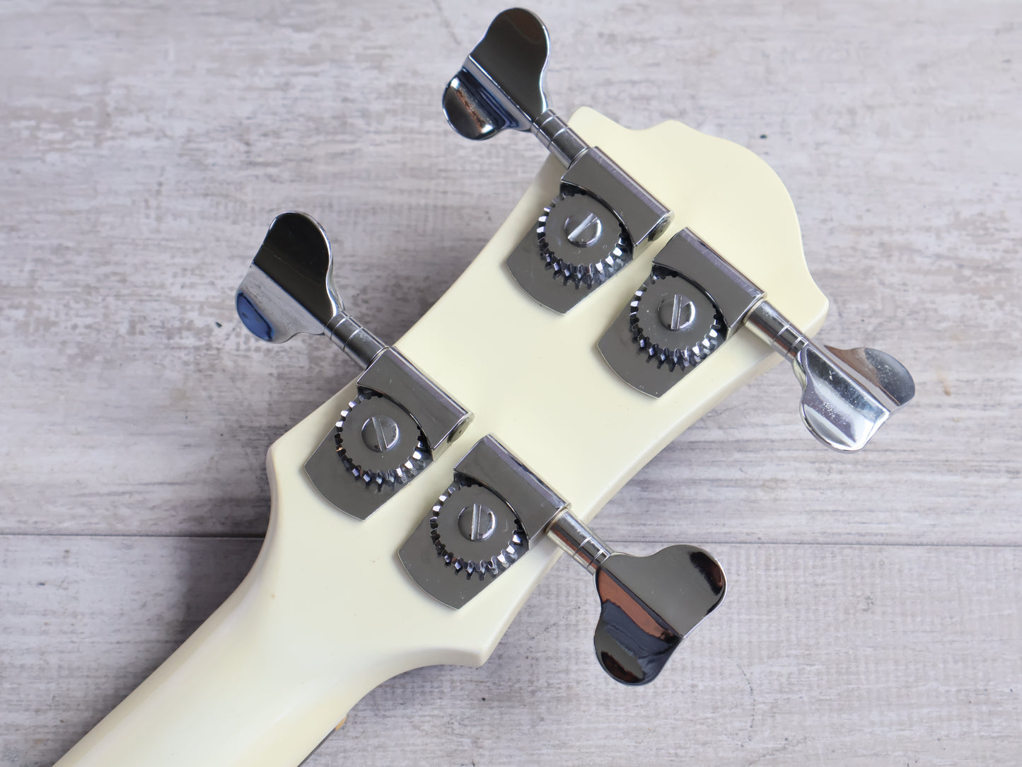 Fernandes Bong-Ripper Eagle Bass