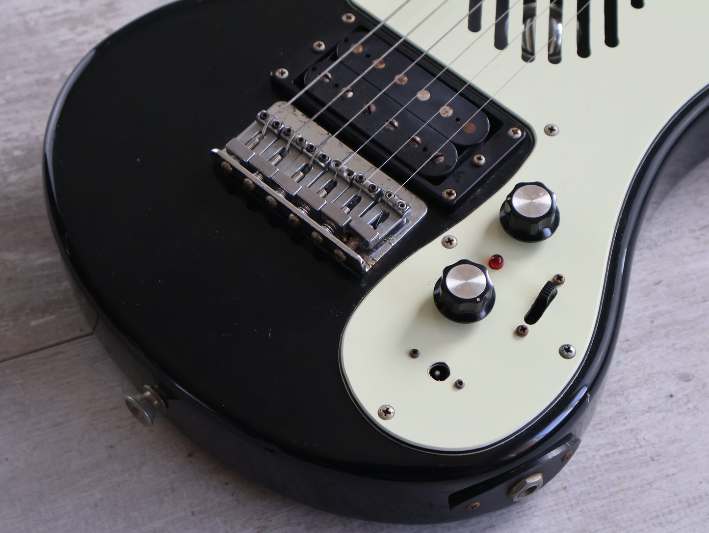 Marine Rider Japan Mini Mosrite Travel Guitar (Black)