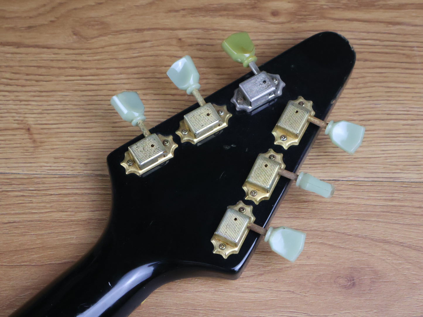 1990's Brian (by Bacchus) '58 Reissue Flying V (Black)