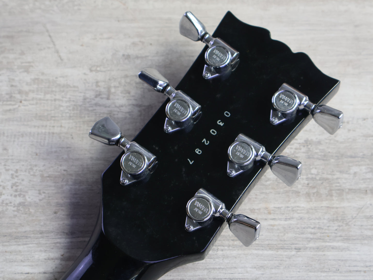 1981 Yamaha Japan SG-600 Double Cutaway (Black)