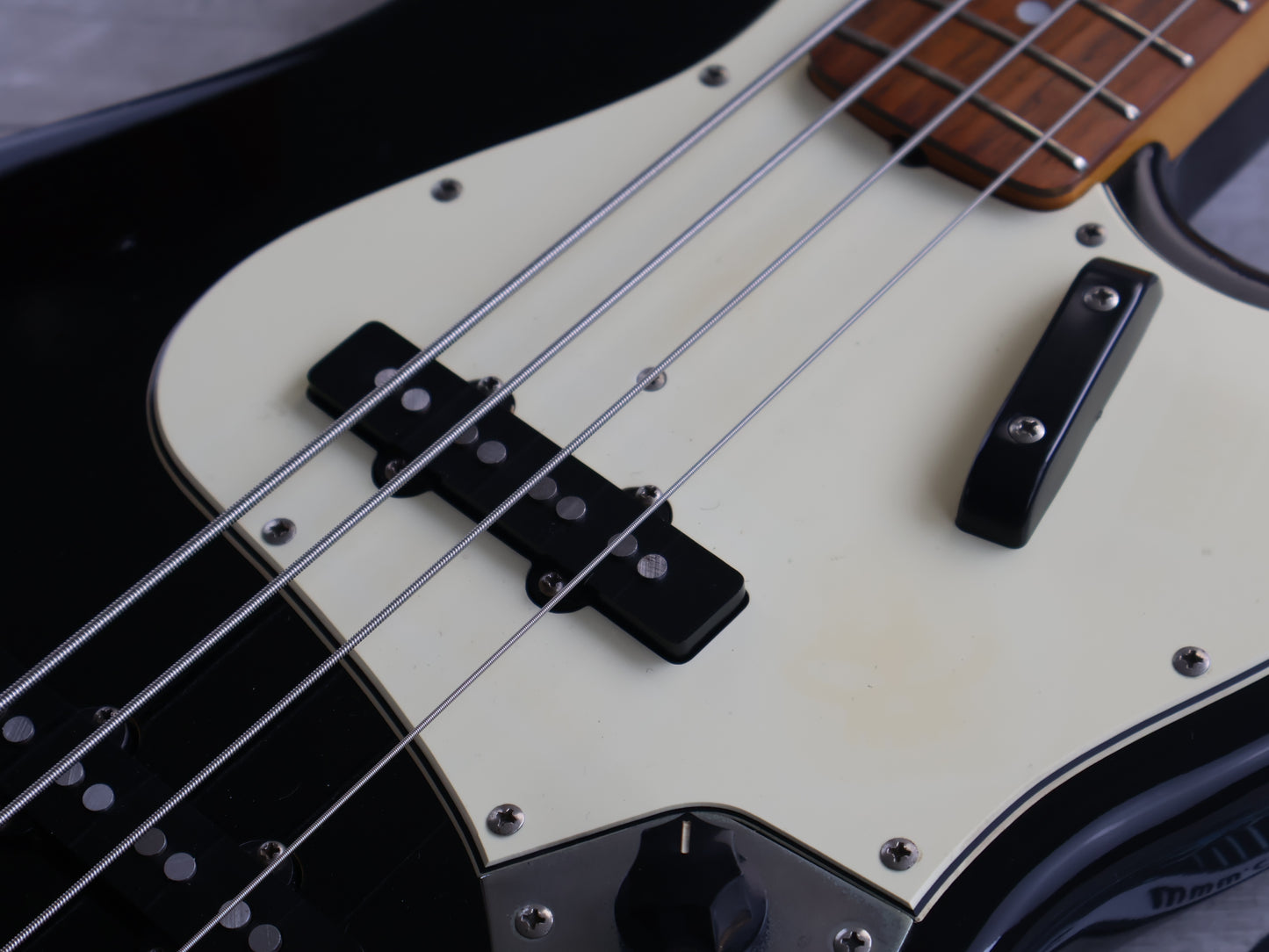 1982 Tokai TJB-45 '64 Reissue Jazz Bass (Black)