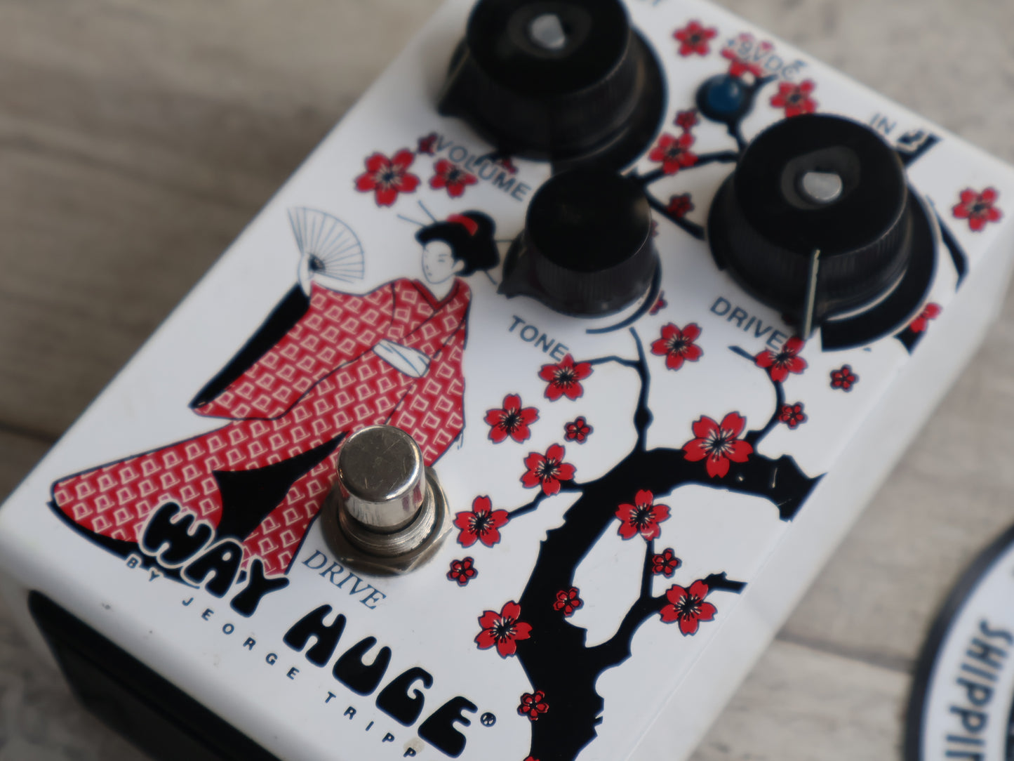 Way Huge WHE302G-R Geisha Drive