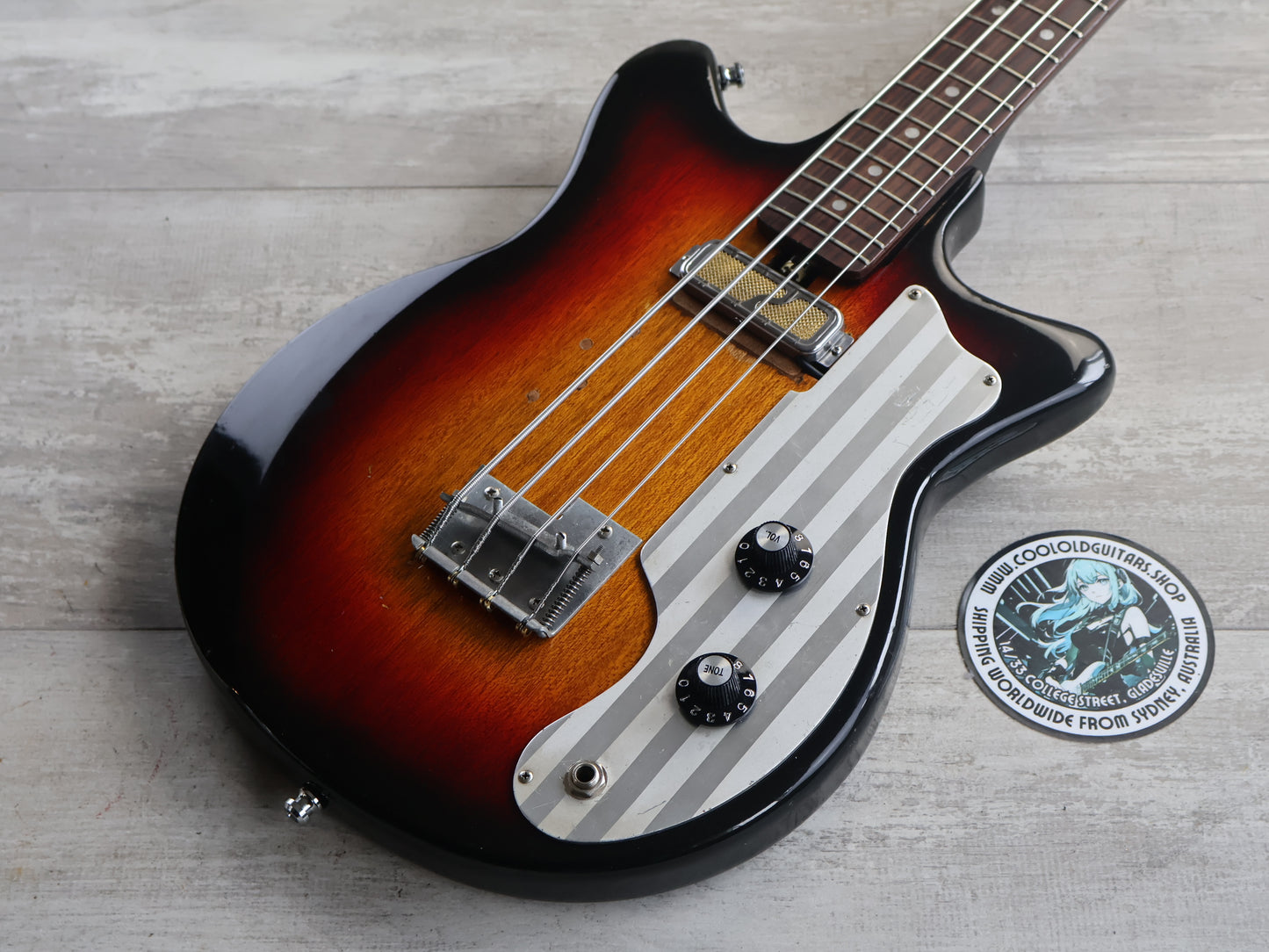 1960's Teisco Japan BS-101 Short Scale Bass w/Goldfoil (Sunburst)