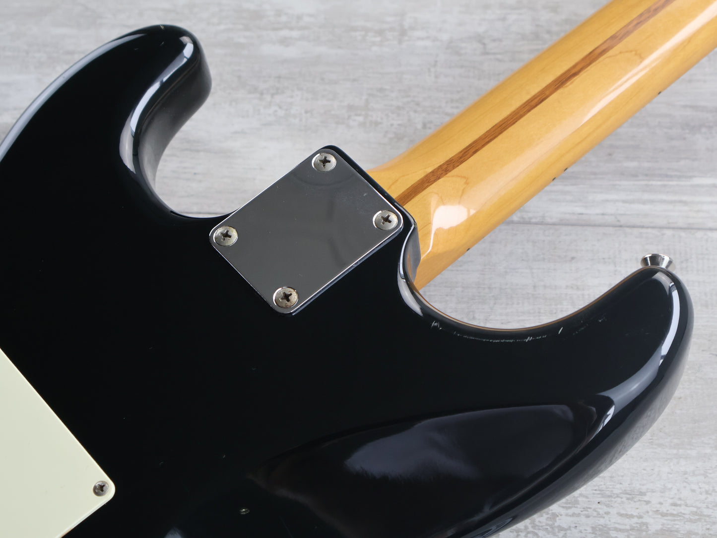 1986 Squier (by Fender Japan) SST-30 Vintage Stratocaster (Black)