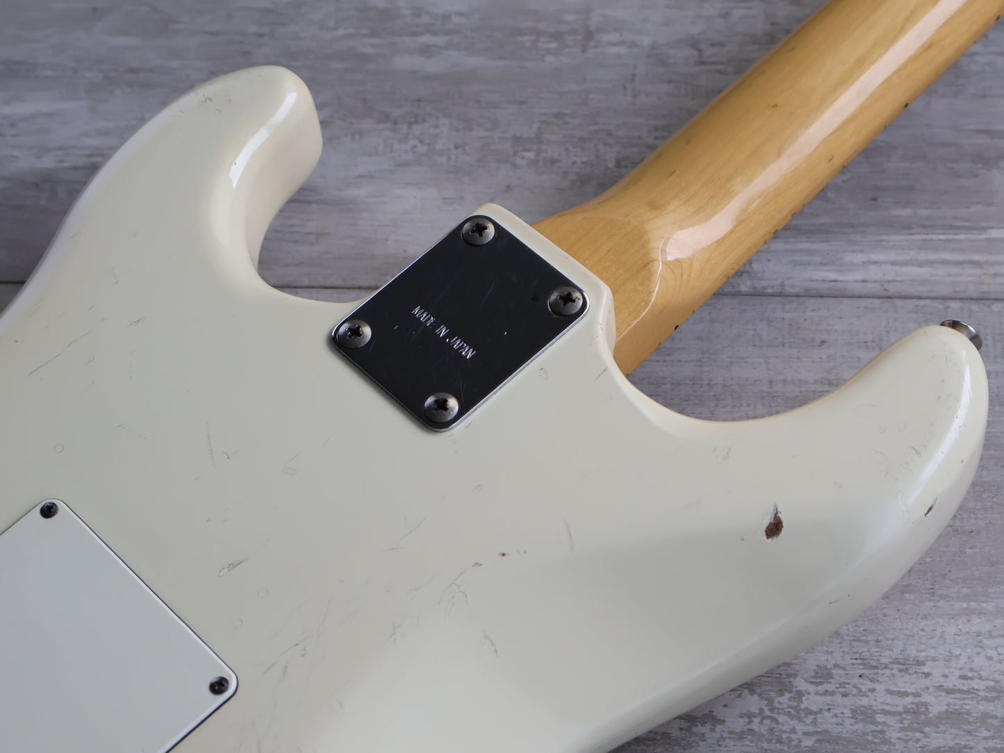 1970's Emperador Japan '70's Stratocaster (Vintage White)