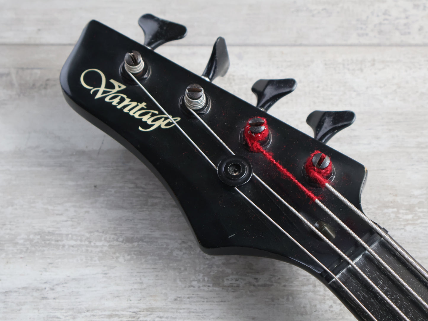 1985 Vantage Japan X-33 LH Left Handed Bass (Black)